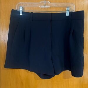 NWT Aritzia The Effortless Mini Short in Dark Navy-crepette